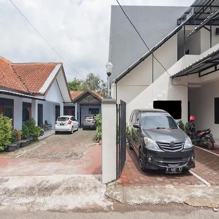 Tw Penginapan Syariah Hotell Cianjur Eksteriør bilde