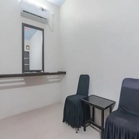Tw Penginapan Syariah Hotell Cianjur Eksteriør bilde