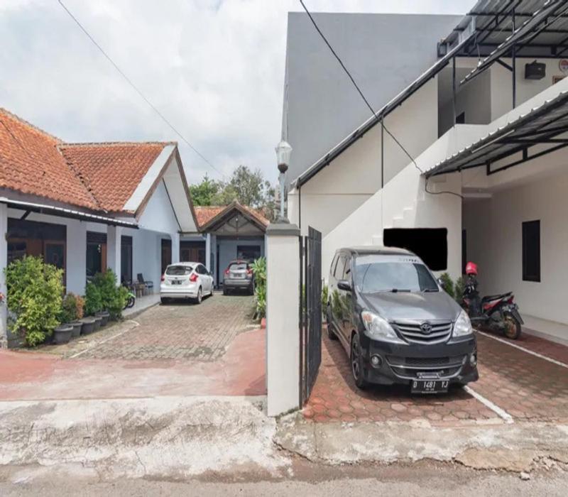 Tw Penginapan Syariah Hotell Cianjur Eksteriør bilde