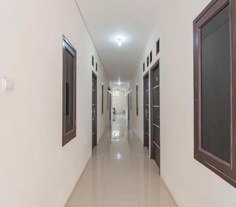 Tw Penginapan Syariah Hotell Cianjur Eksteriør bilde